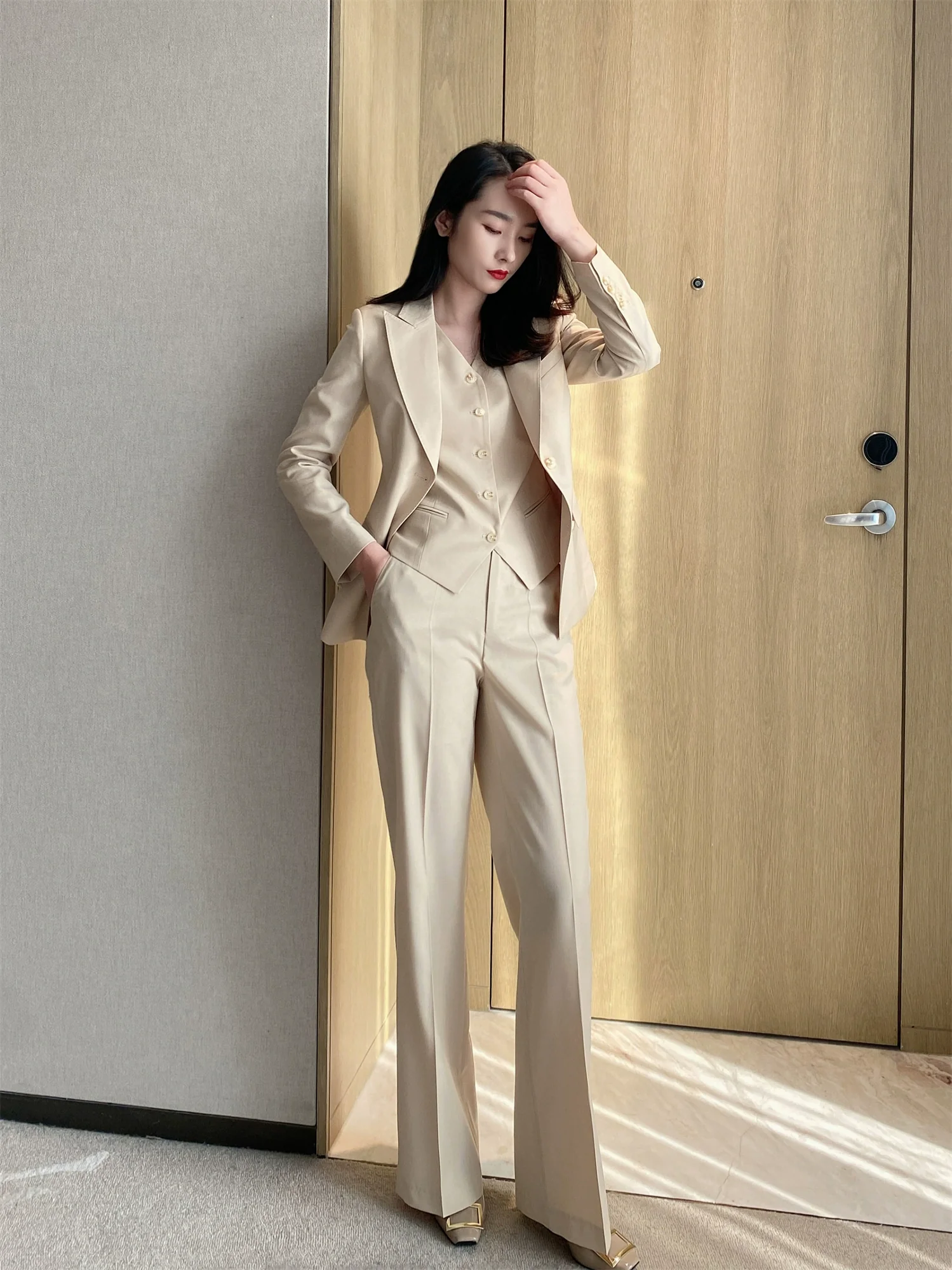 Apricot Woolen Women's Suit Set – Vest & Trousers, Slim Straight Fit - Image 6