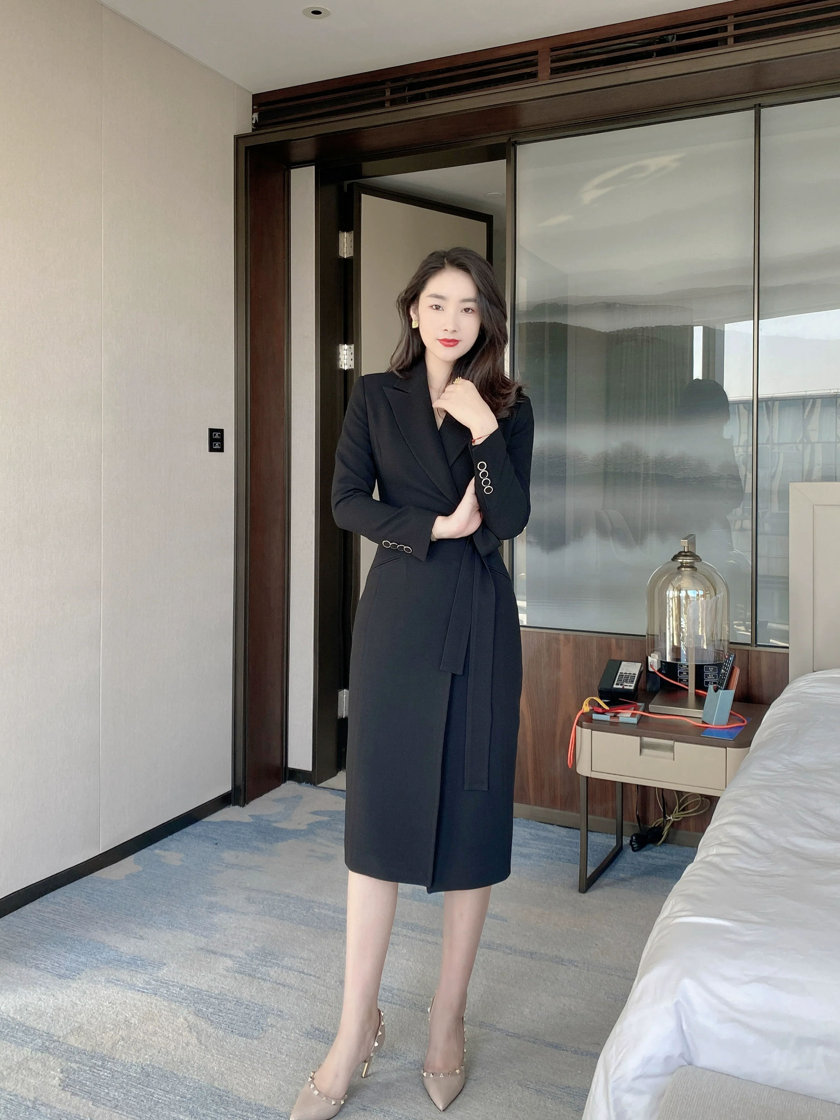 Autumn Black Classic Suit Jacket with Elegant Long Skirt - Image 5