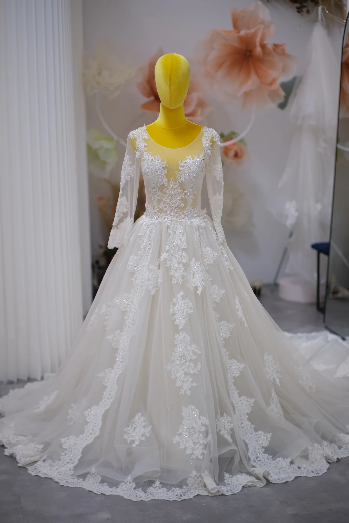 Premium Full Lace with Beaded Wedding Gown Size S | Ready-to-Wear