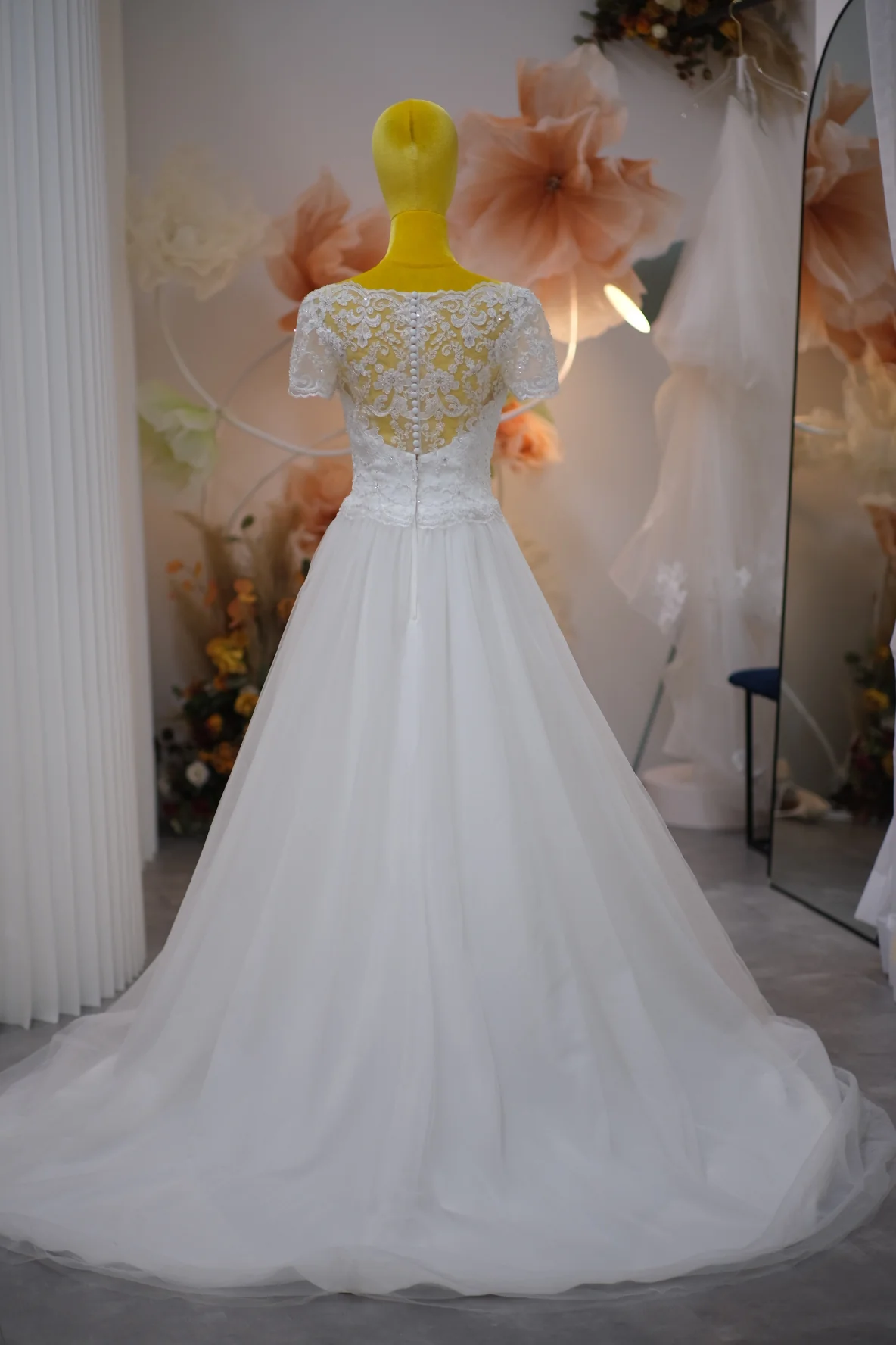 Premium Half Lace with Beaded Wedding Gown Size XL | Ready-to-Wear - Image 3