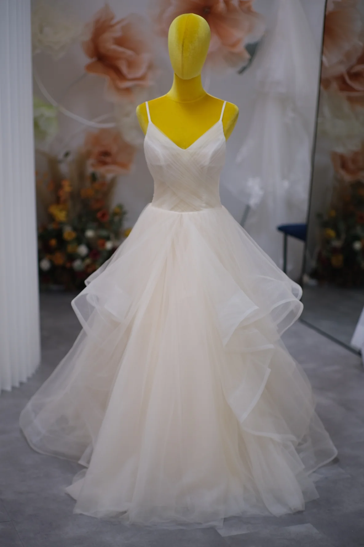 Luxury Plain Pleated Wedding Gown Size XS | Ready-to-Wear