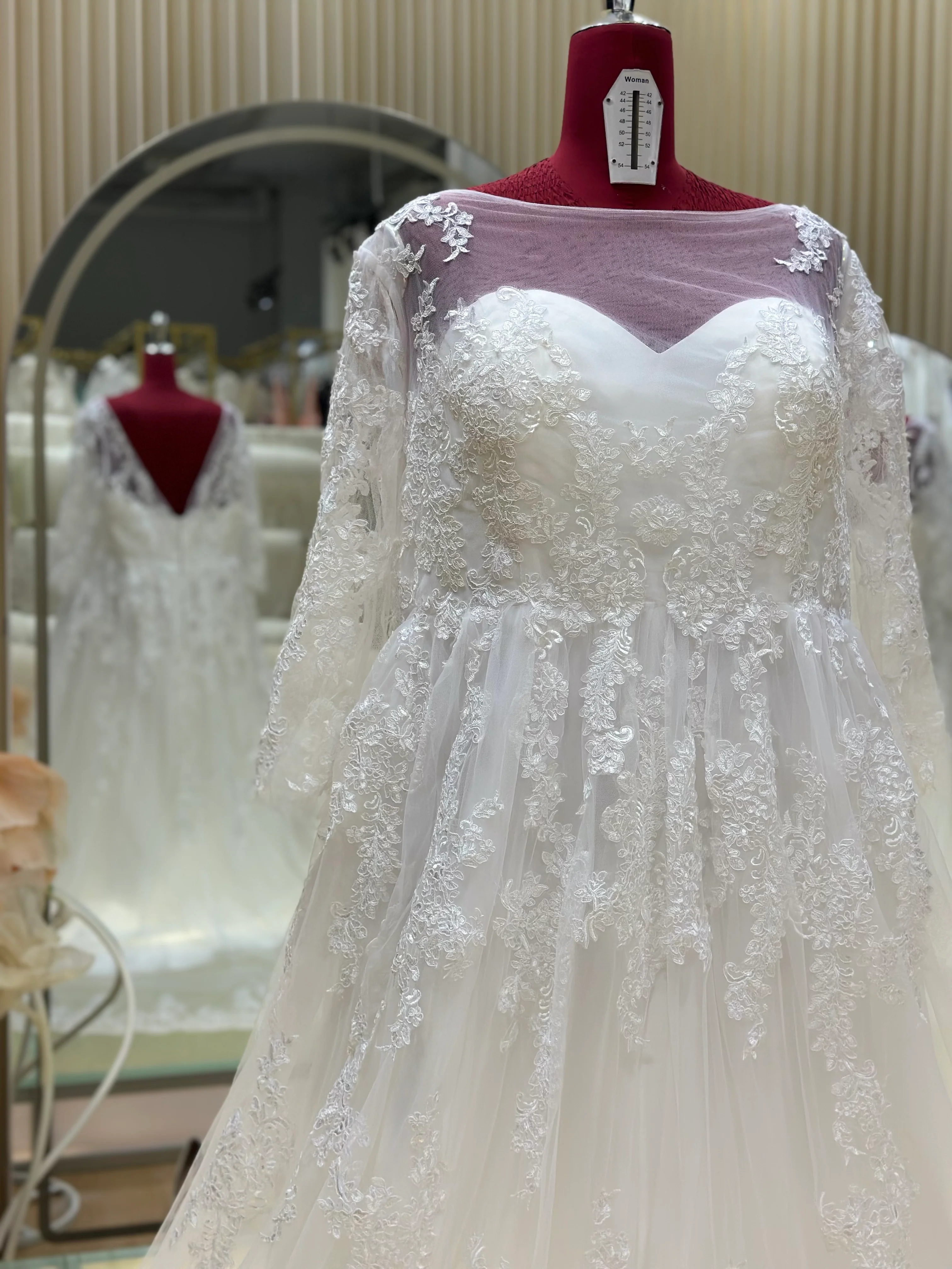Premium Full Lace Plus Size Wedding Gown Bust 136 | Ready-to-Wear - Image 3