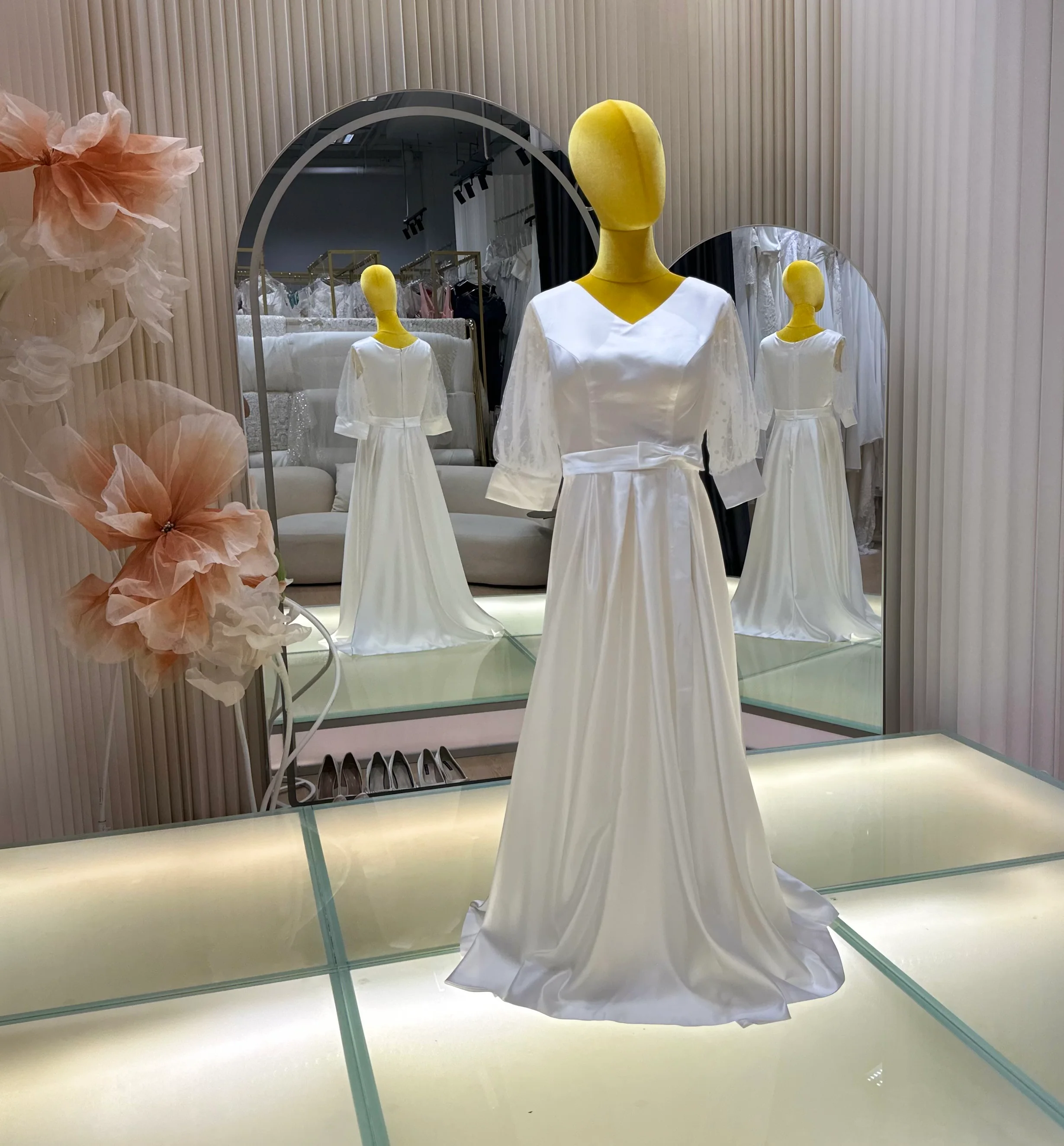 Pleated Plain Wedding Gown Size XXL Bust. 96| Ready-to-Wear
