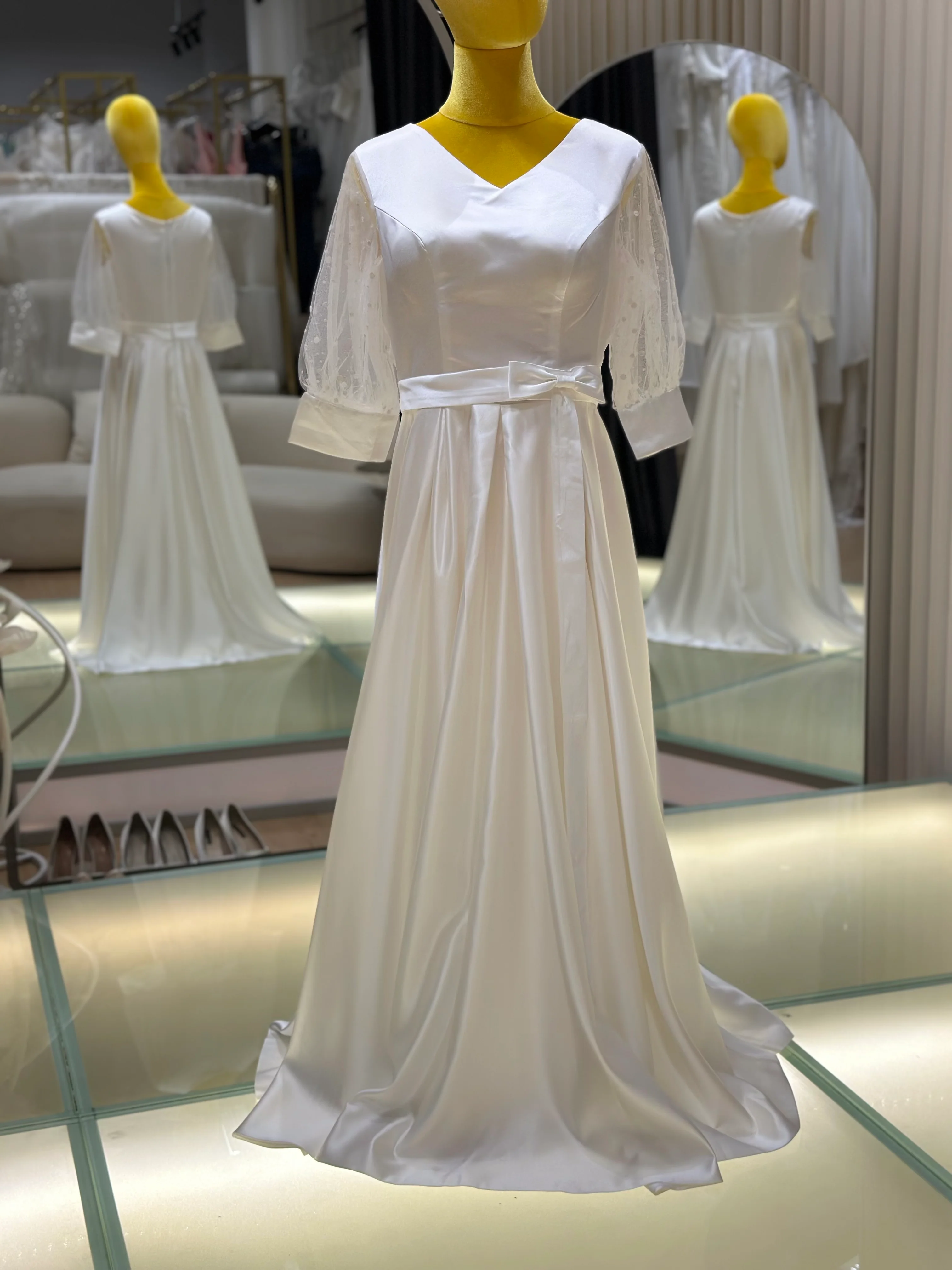 Pleated Plain Wedding Gown Size XXL Bust. 96| Ready-to-Wear - Image 3