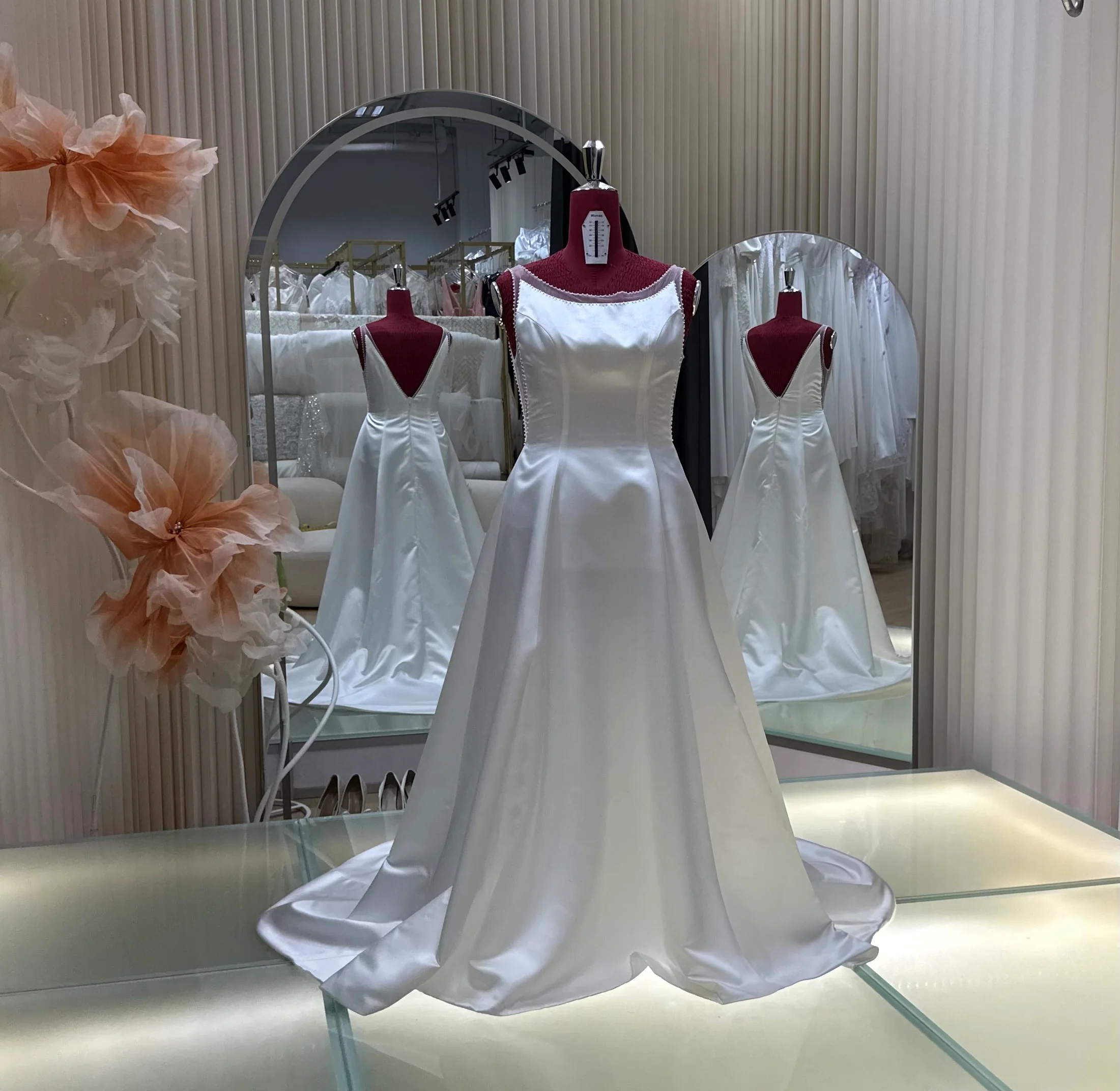 Pleated Plain Wedding Gown Size XL Bust 94 | Ready-to-Wear