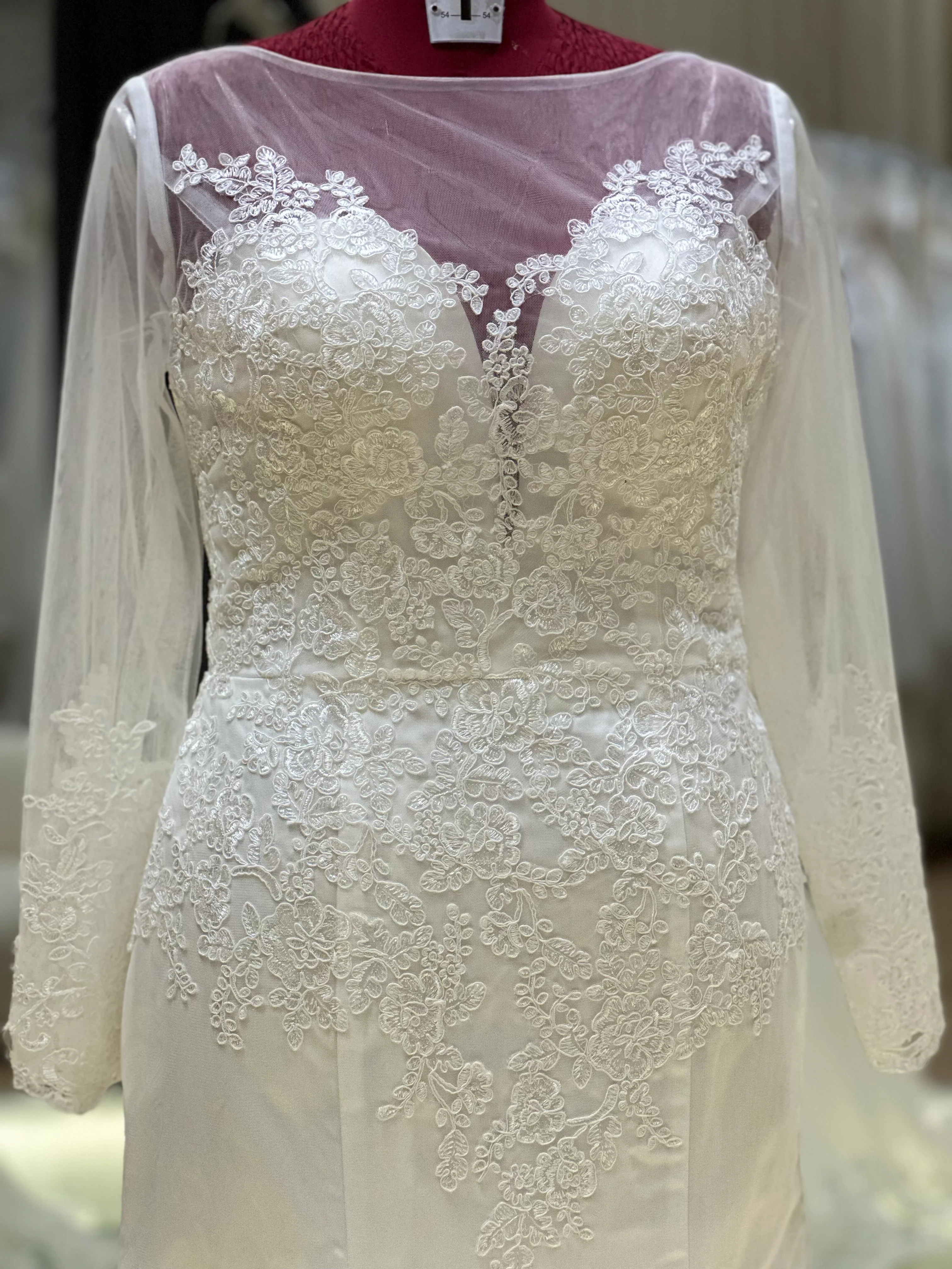 Premium Full Lace Wedding Gown Size 3XL Bust 100 | Ready-to-Wear - Image 6