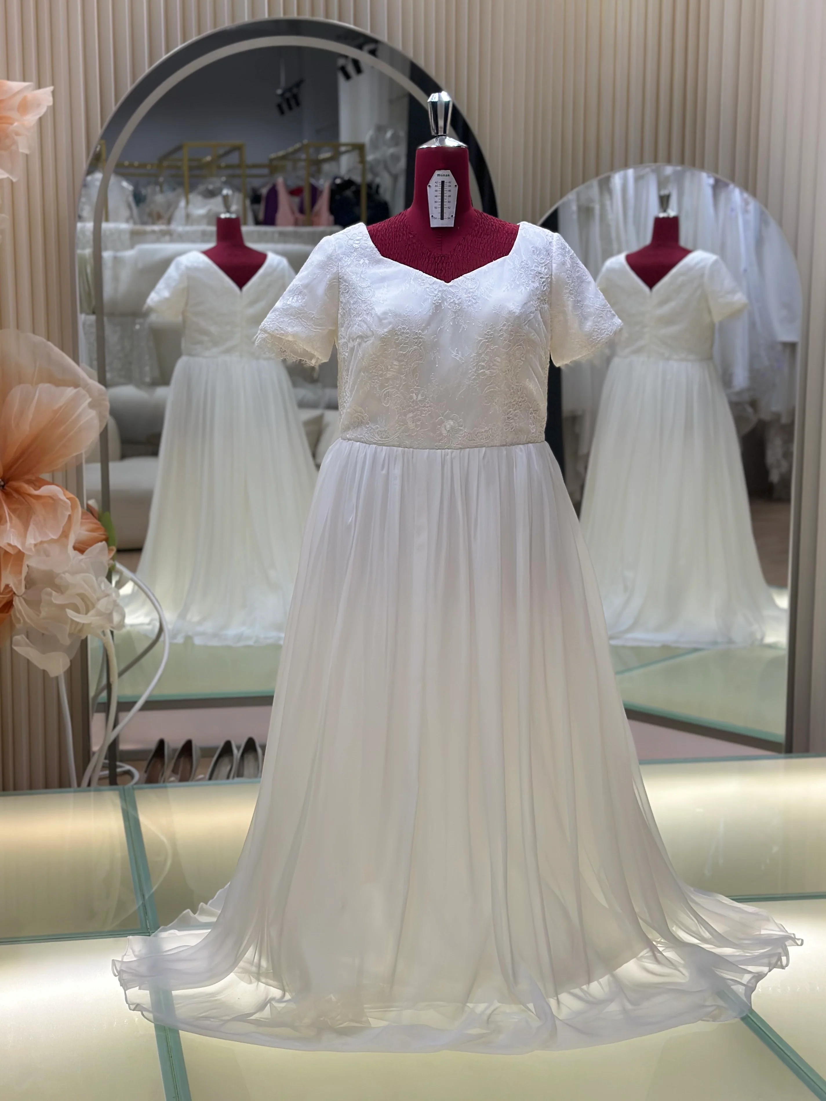 Plus Size Half-Lace Wedding Gown Bust 118 | Ready-to-Wear