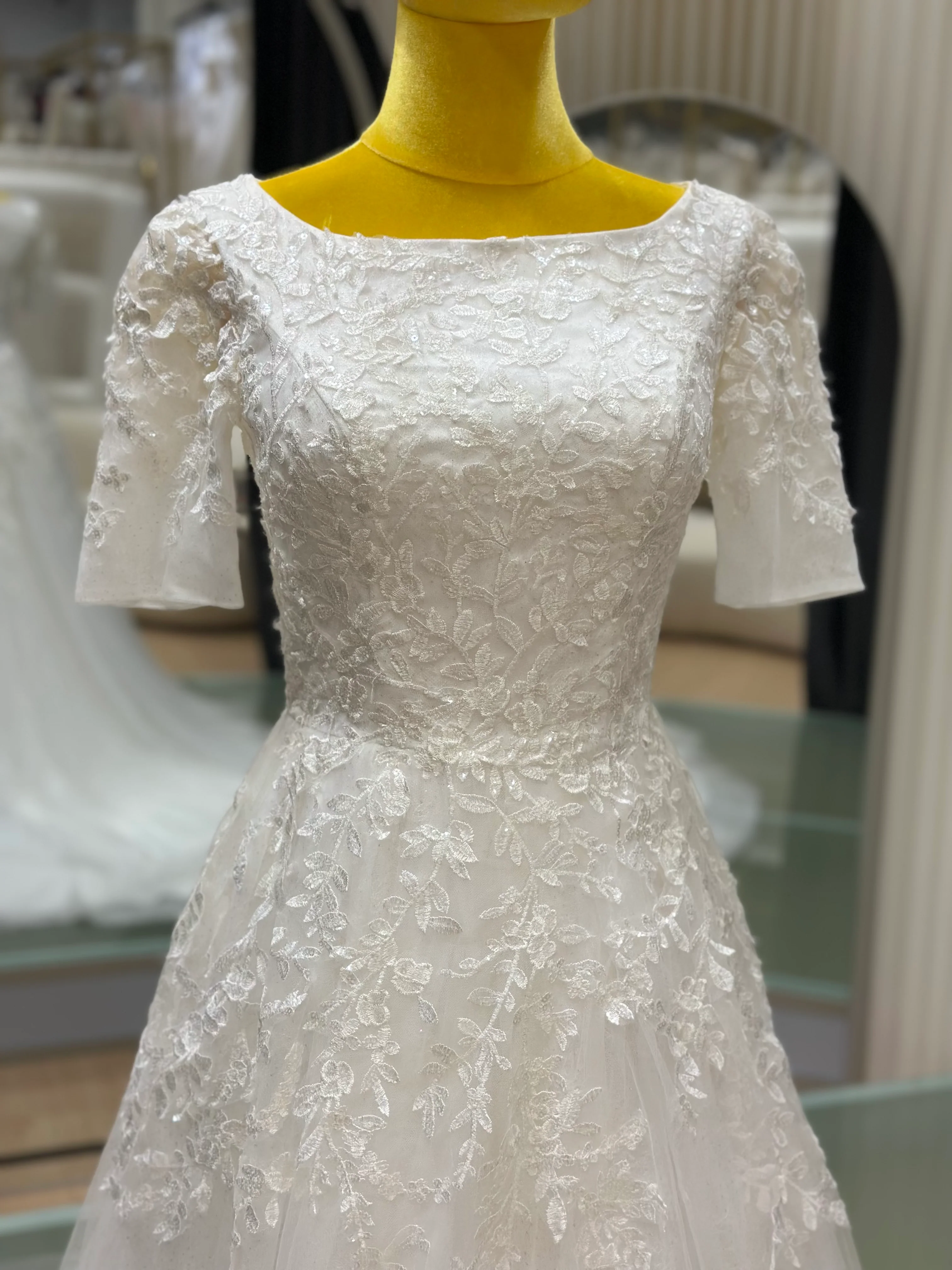 Enchanted Lace Romance Wedding Gown | Ready-to-Wear - Image 5