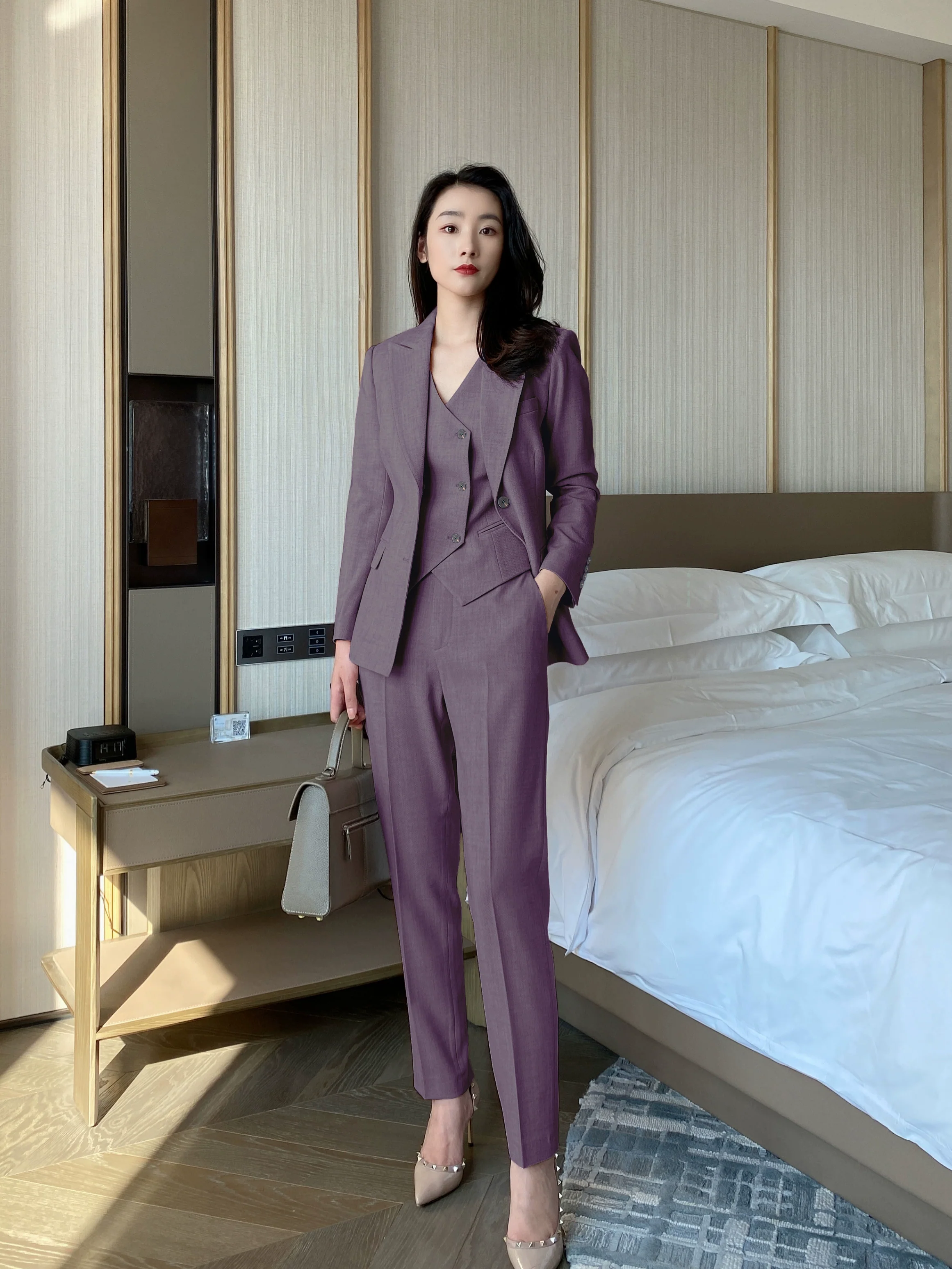 Elegant Autumn Purple 3‑Piece Slim Fit Women’s Suit Set - Image 6