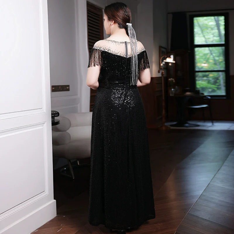 Elegant Black Evening Dress - Image 3