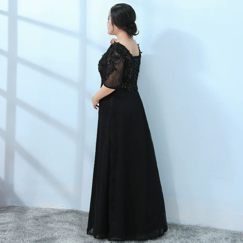 Elegant Black Velvet Evening Dress - Image 3