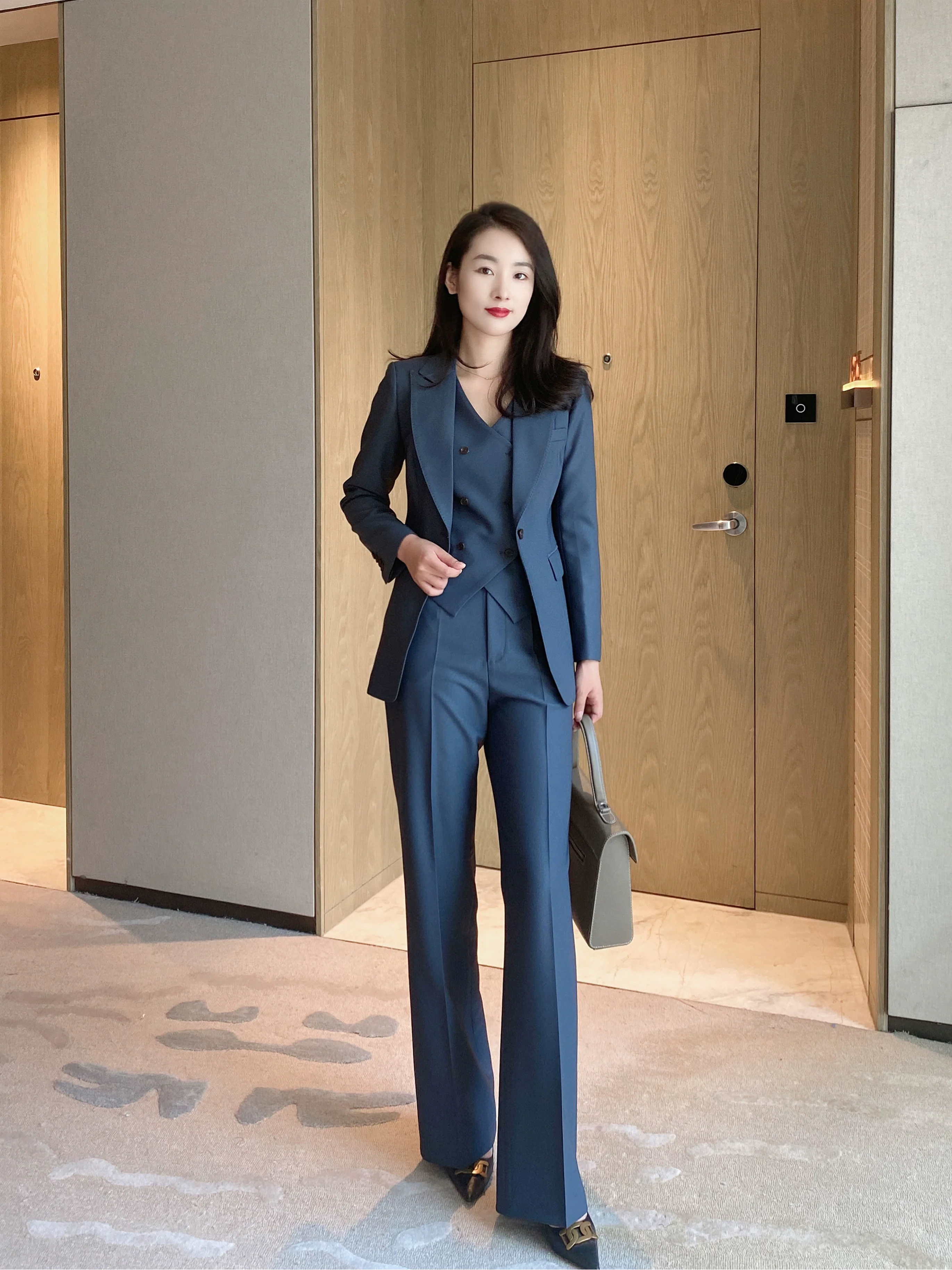 Elegant Dan Qing Three-Piece Women's Suit Set Jacket Vest Trousers - Image 5