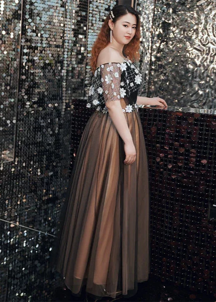 Elegant High-Quality Plus Size Evening Dress - Image 4