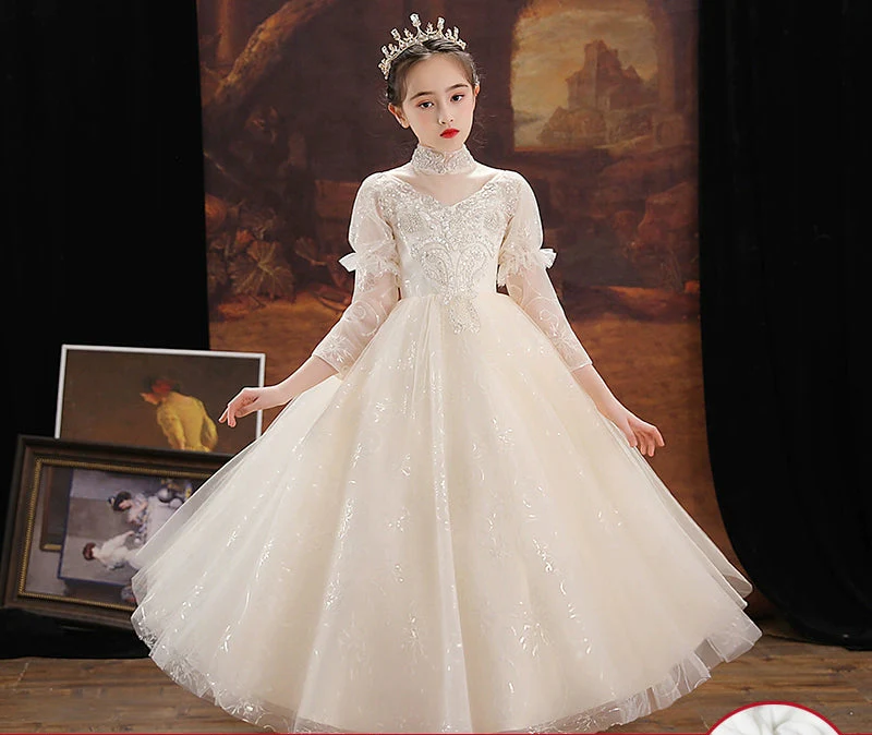 Elegant Long Sleeve Princess Wedding Dress for Girls' Performance - Image 6