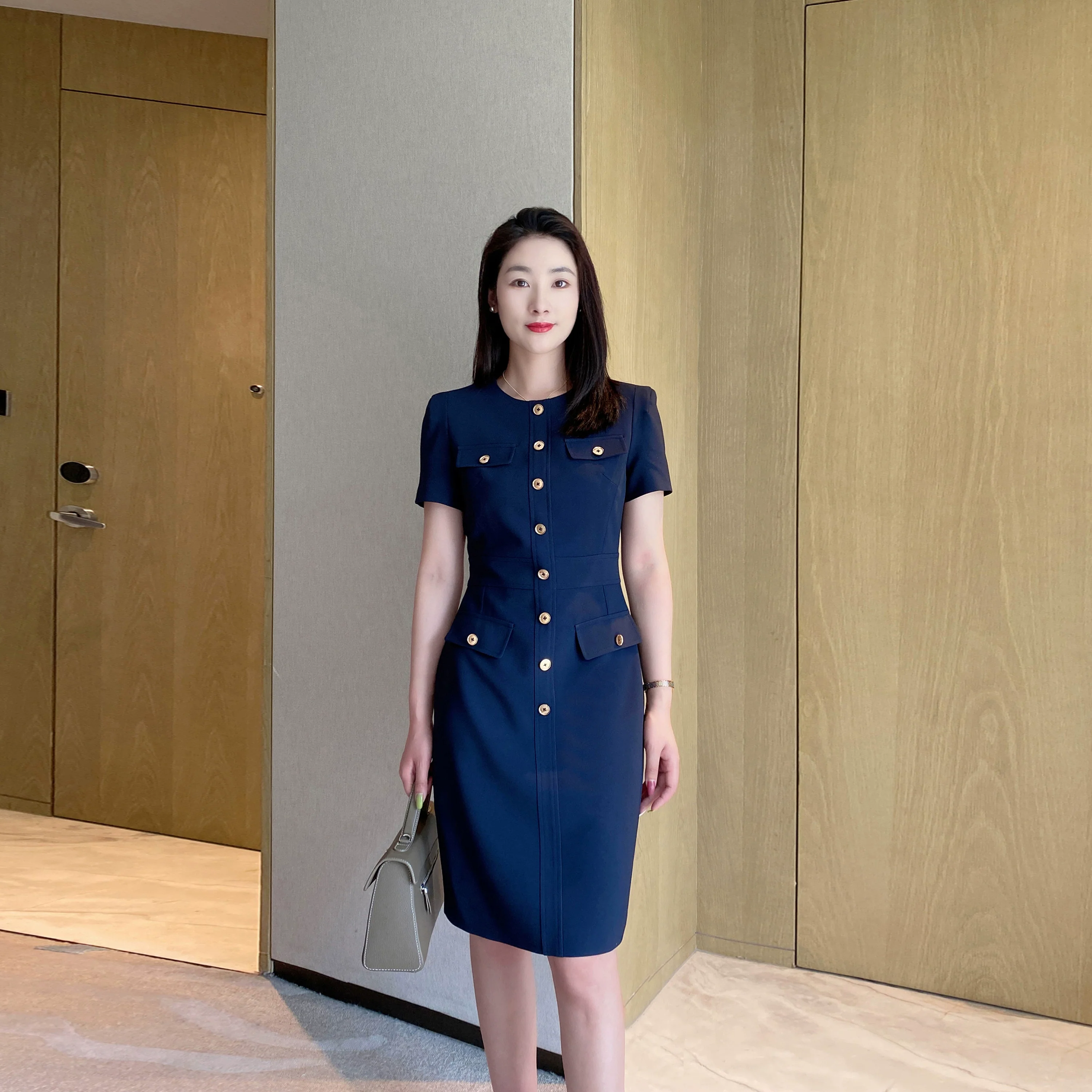 Elegant Summer Fitted Midi Dress with Short Sleeve – Navy - Image 5