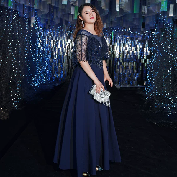 Elegant Women's Evening Dress - Image 4