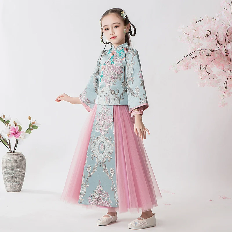 Elite Long Sleeve Children's Hanfu Cheongsam Traditional Wedding Dress Set - Image 3