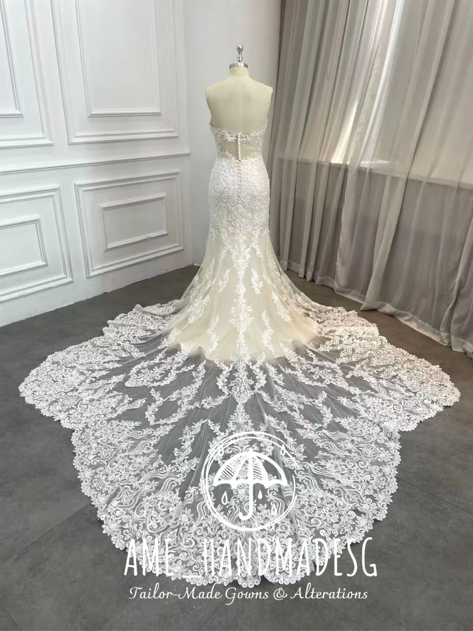 Enchanted Lace Mermaid Wedding Gown - Image 2