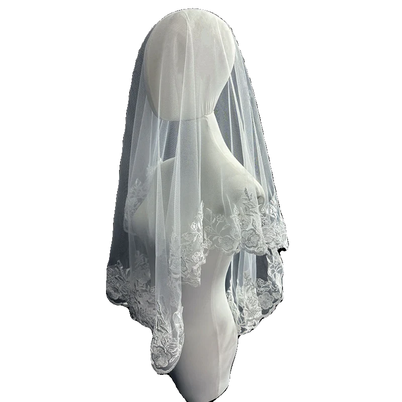 Lace Wedding Veil for Bride - Image 5