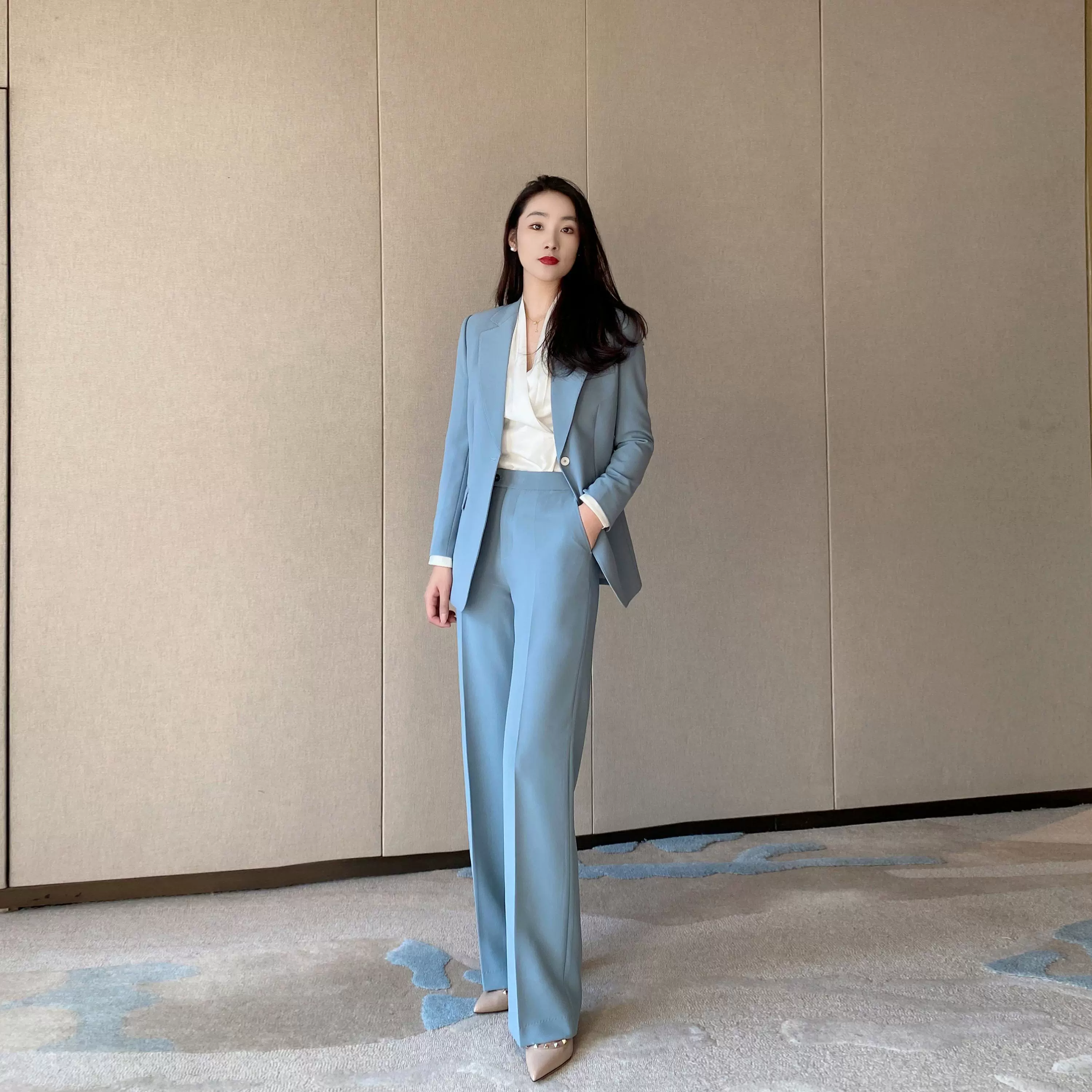Lake Blue Women's Spring Suit Jacket Two-Piece Set - Image 2