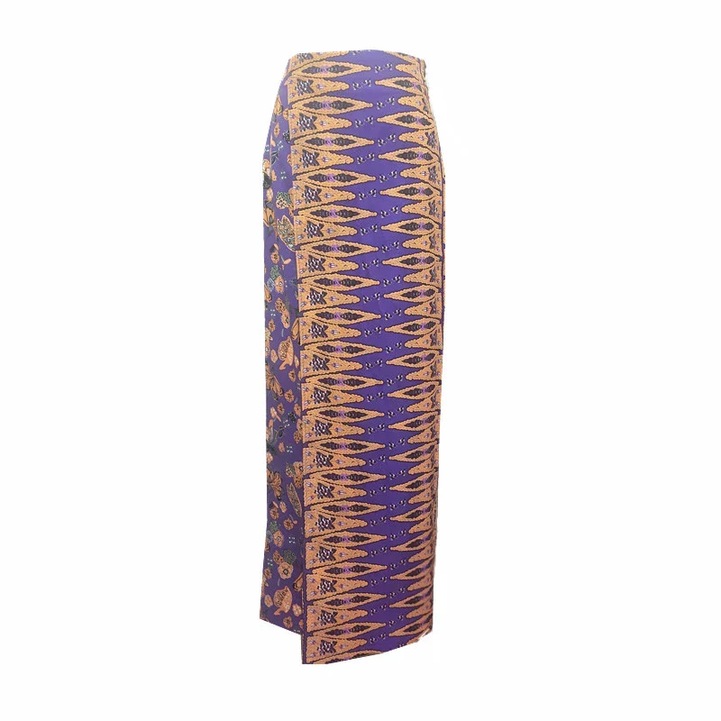 Nyonya Embroidered Top - Image 7