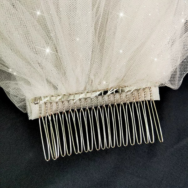 Retro Bride Hair Accessory - Image 4