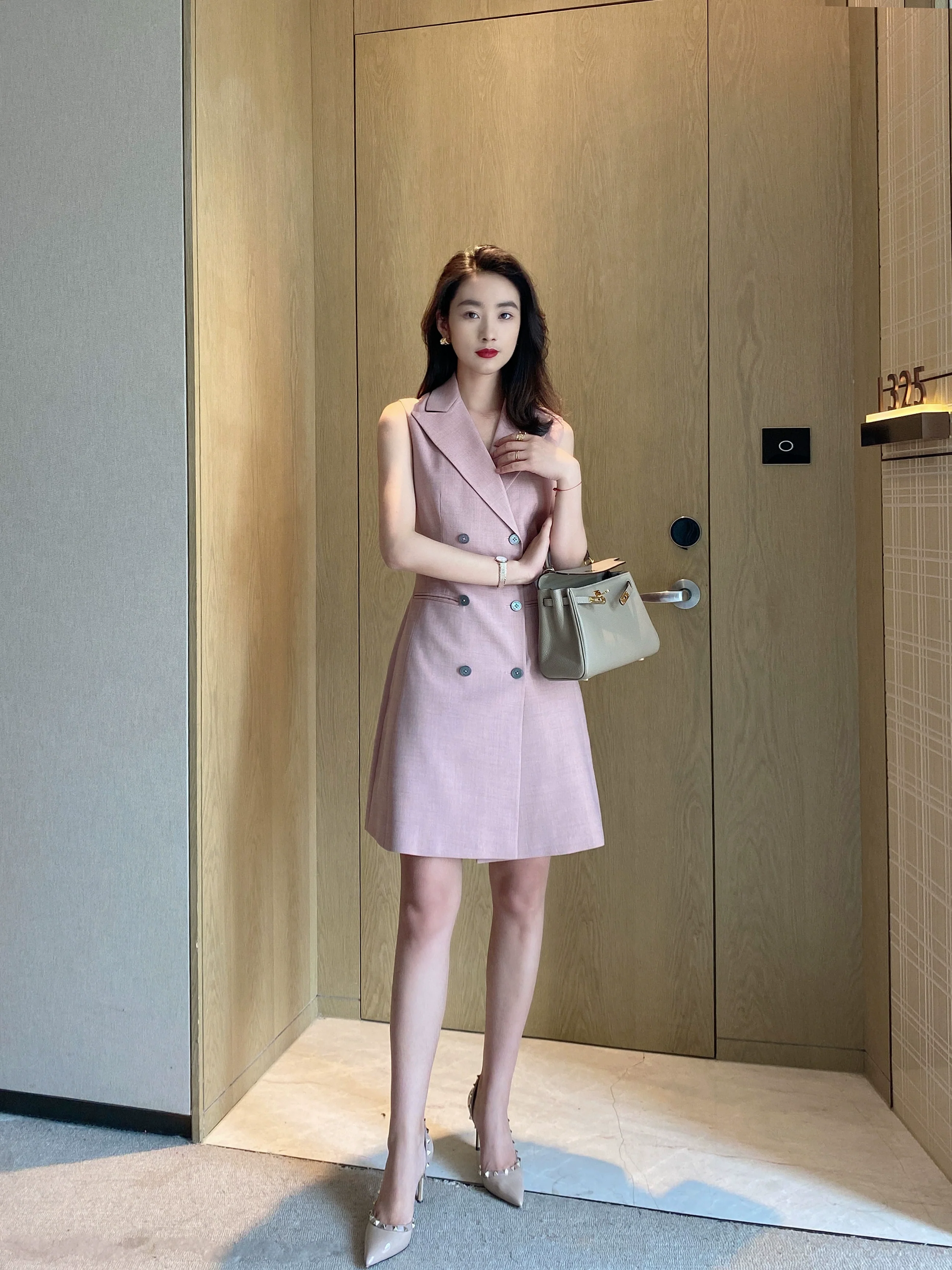 Summer Fuchsia Sleeveless Double-Breasted Suit Jacket with A-Line Skirt - Image 6