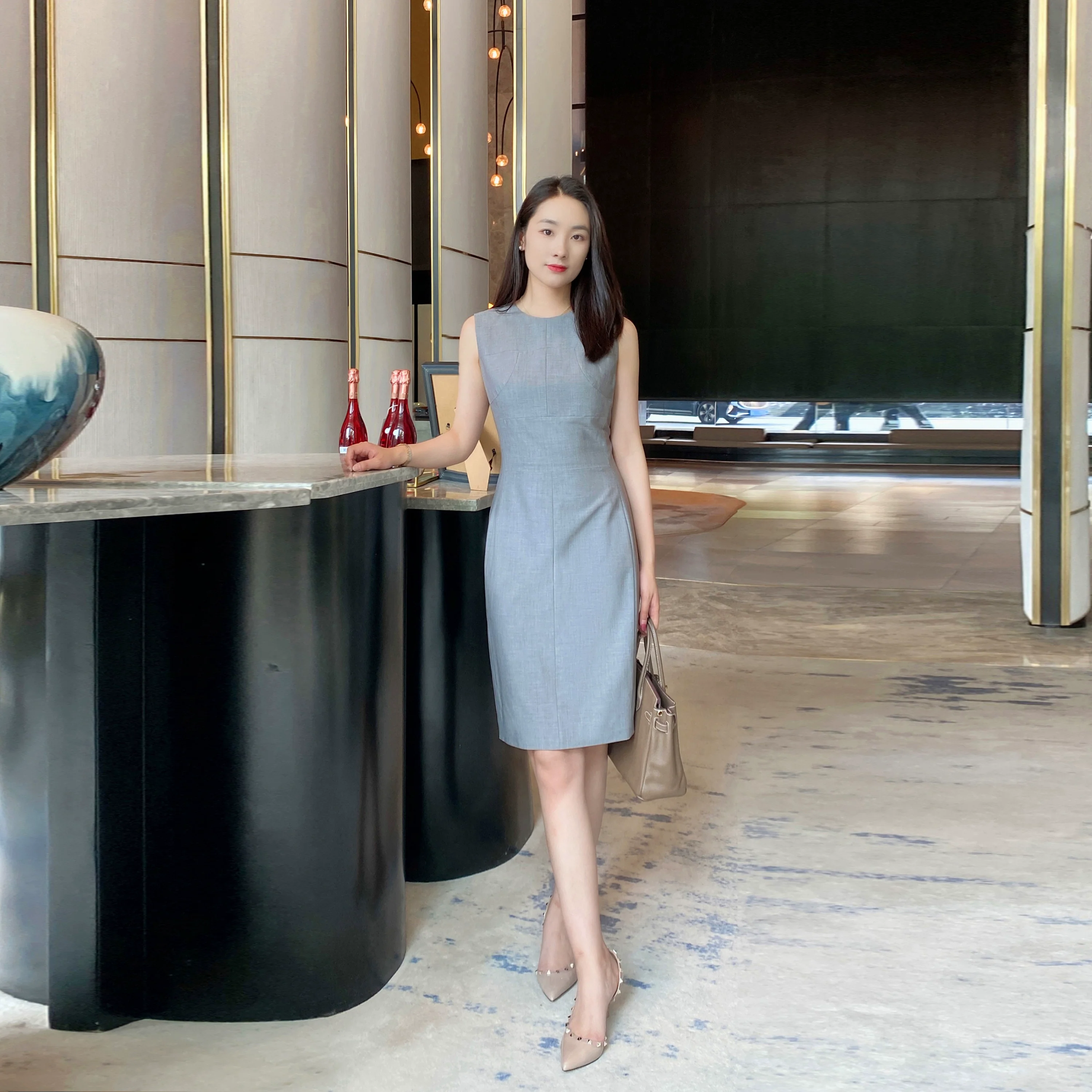 Summer Light Sleeveless Tea Gray Midi Dress for Office - Image 5