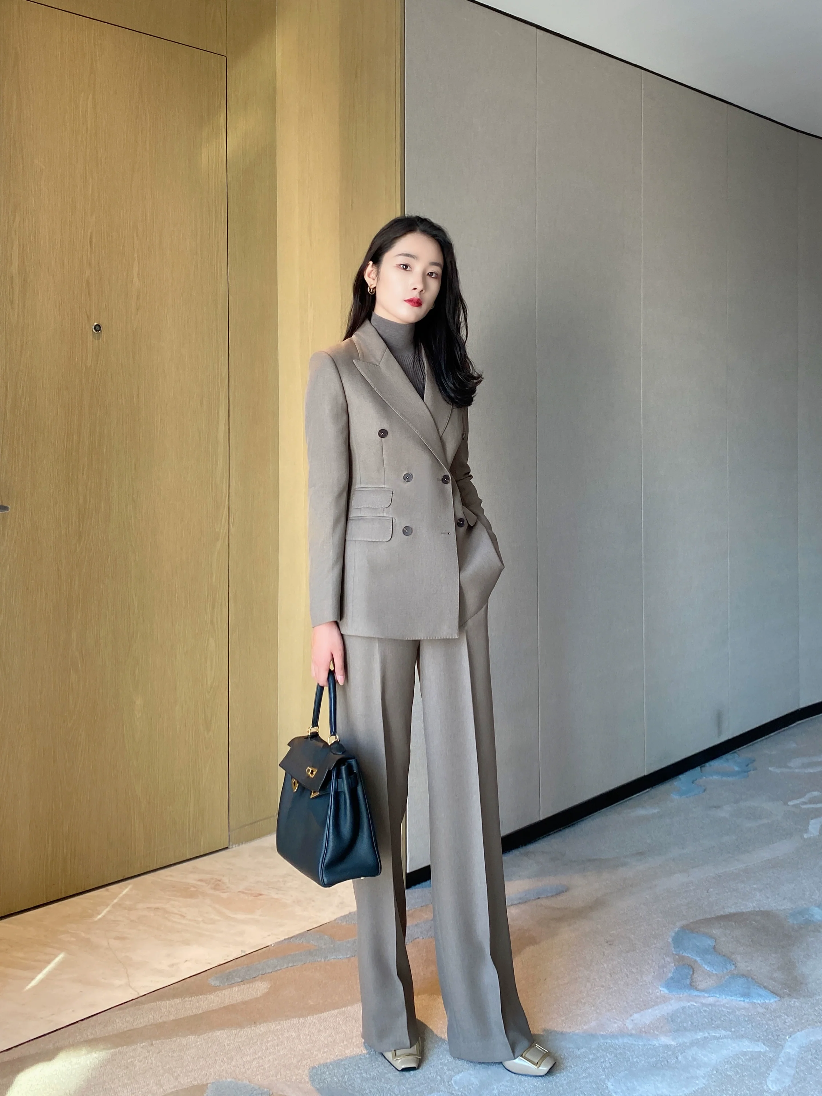 Winter Elite Classic Suit Jacket Set – Gray Camel High‑Quality Custom‑Made - Image 5