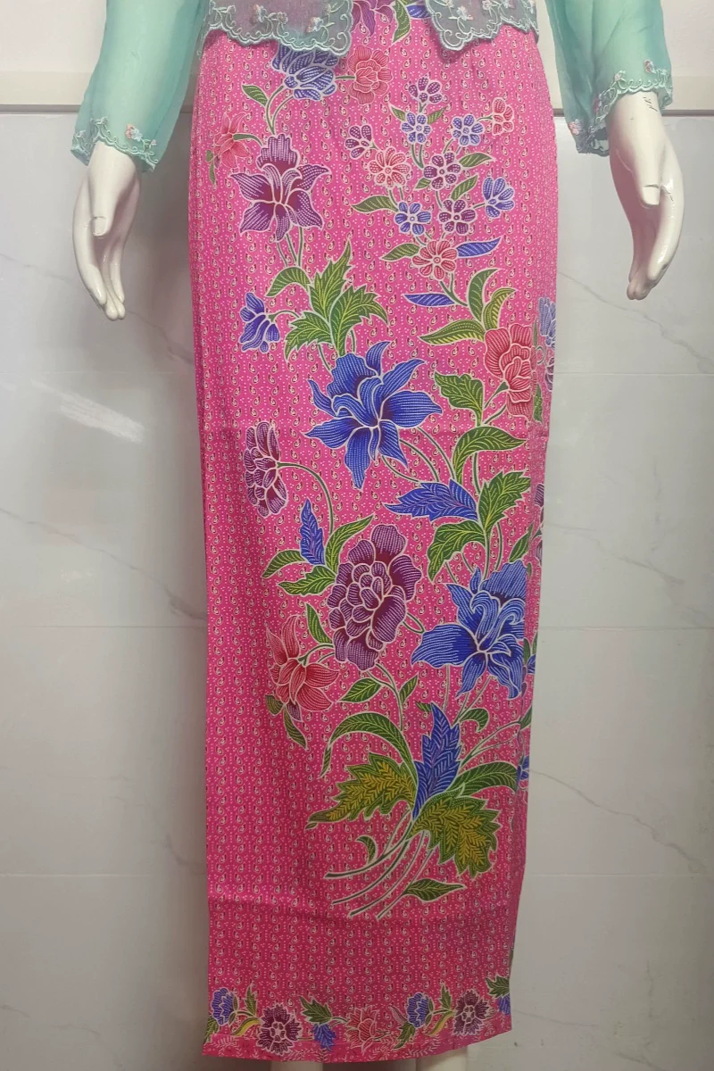 Kebaya Nyonya Cardigan - Image 7
